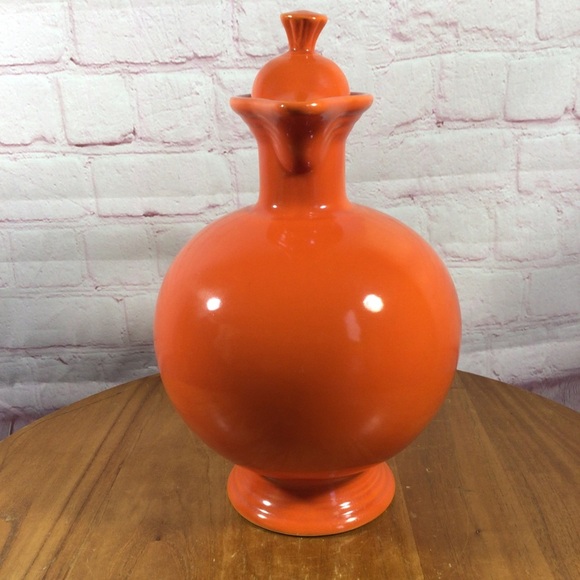 Vintage Fiestaware Original Red Carafe with Corked Lid - Picture 2 of 14